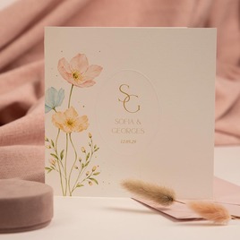 quadratische hochzeitskarte mit blumenillustration und praegung TA0110-2600090-07 4