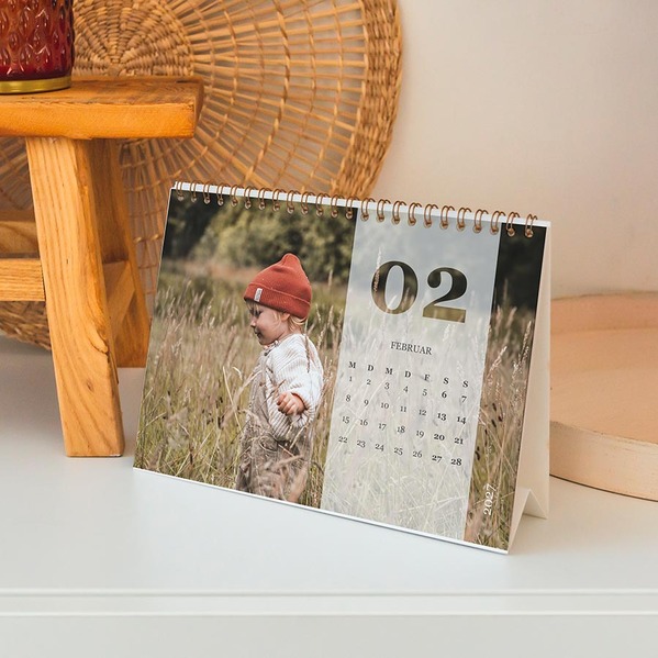 foto tischkalender mit spiralbindung und monatslayout in banderolenform TA0884-2600013-07 3