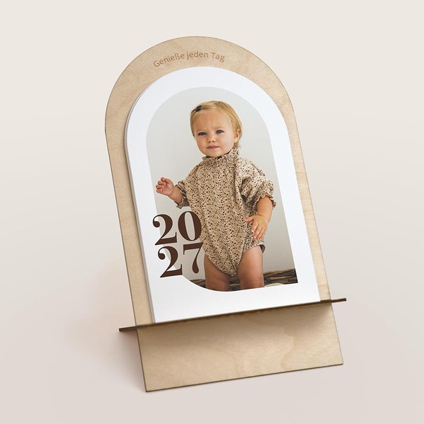 tischkalender mit fotos und holzstaender in trendiger bogenform TA0884-2600017-07 2