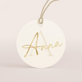 runder geschenkanhaenger mit initiale und vorname in goldfolie TA1555-2600052-07 1