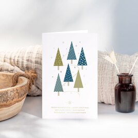weihnachtskarte mit bunten weihnachtsbaeumen tannenfest veredelt TA869-042-07 1